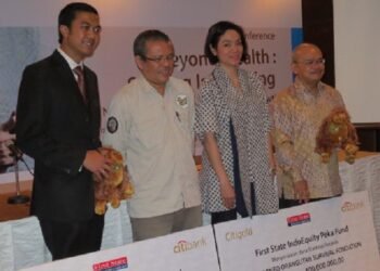 FSI Peka Fund Donasikan Rp900 Juta Kepada Yayasan Kelola dan BOSF