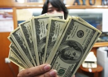 Rupiah Bisa Tembus Rp 10.000 per Dollar AS