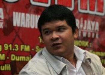 FITRA Desak DPR Tolak RAPBN P 2013