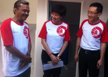 Bank OCBC NISP Bantu Nelayan Kali Adem