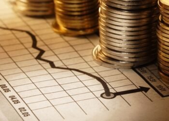 Isu Ekonomi Terdesak Sensasi Politik