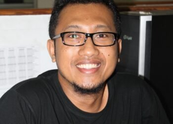 Demokrasi dan Korupsi Politik