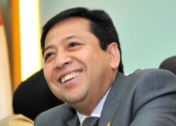 Akbar Ingatkan Jangan Bawa Golkar Seperti Orba