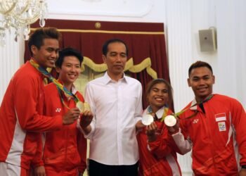 Jokowi Perintahkan Menpora Bangun Sarana Cabang Berprestasi