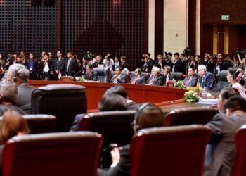 Jokowi: Jangan Biarkan Negara Besar Mengatur Stabilitas di ASEAN