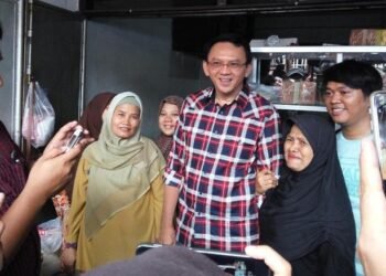 Basuki-Djarot Buka Balai Rakyat di Rumah Lembang