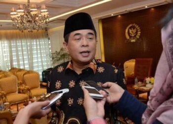 Akom Tuding MKD Telah  Mendzolimi