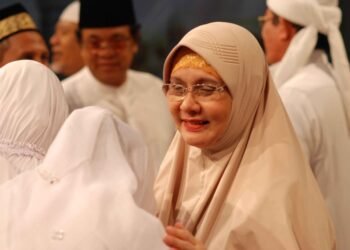 Majelis Hakim Menasehati Irene Handono Agar Berkata Jujur