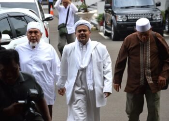 Pendeta Asal Manado Laporkan Rizieq Shihab ke Polda Metro Jaya