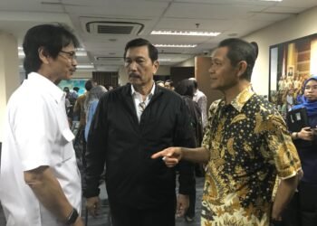 Menko Luhut: Percepat Pembangunan KSPN Labuan Bajo   