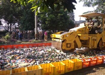 Memasuki Ramadhan, Ribuan Miras Dimusnahkan