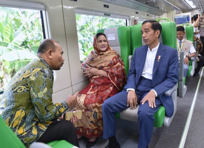 Presiden Resmikan KA Bandara Minangkabau