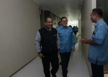 Co-Branding Wonderful Indonesia, Menpar Mentori Sopir Blue Bird