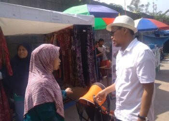 Kunjungi Setu Rawa Kalong, IBH Sempatkan Waktu Dengarkan Aspirasi Pedagang
