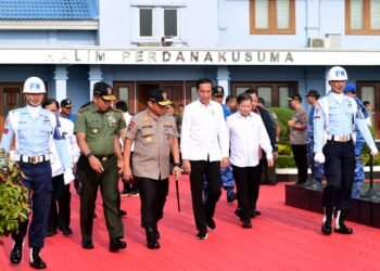 Soal Ekspor Lobster, Presiden Ingatkan Keseimbangan Lingkungan dan Ekonomi