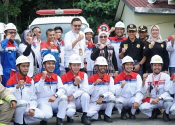 Menaker Kunjungi Kilang Pertamina Balikpapan