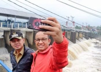 DPRD DKI Jakarta Mesti Proses Pemberhentian Anies Baswedan Melalui Hak Angket