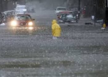 Masyarakat Tidak Perlu Panik Soal Weather Alert Hujan Ekstrem