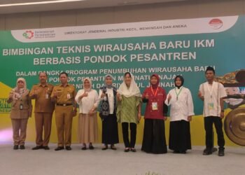 Kemenperin Bina 250 Santri Jadi Wirausaha Industri Baru