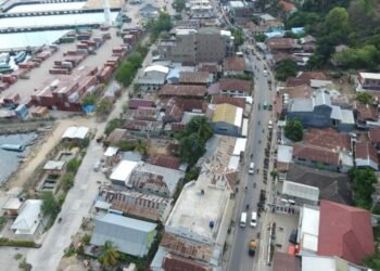 Dukung KSPN, PUPR Tata Trotoar dan Drainase Labuan Bajo