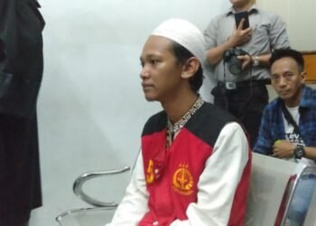 Dipaksa Mengaku, Sopir Taksi Daring, Ari Darmawan Dipukul Stick Baseball oleh Oknum Penyidik