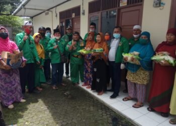 PPP Kota Bekasi Road Show Bagikan Sembako Dan Uang Tunai