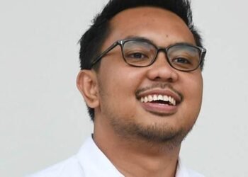 Copot Stafsus Presiden Andi Taufan Garuda Putra
