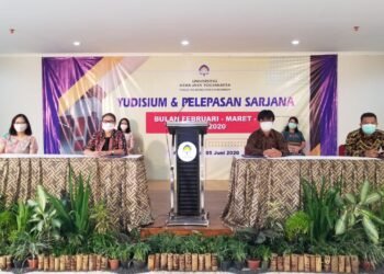 UAJY Lepas 67 Sarjana Lulusan FBE Secara Daring