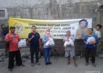 Wenny Haryanto Tebar Sepuluh Ribu Sembako