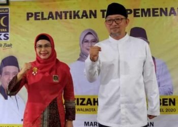 Berkas Paslon Siti Nur Azizah dan Ruhamaben Belum Lengkap