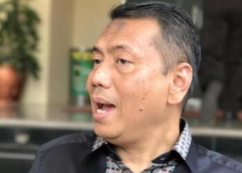 Sekelumit Polemik di Tanah Papua