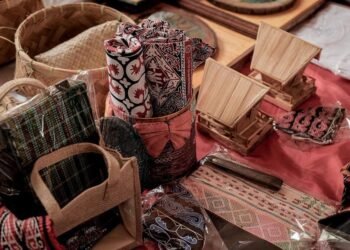 Menparekraf Gandeng BPK Pastikan Bantuan Bagi Pelaku Parekraf Tepat Sasaran