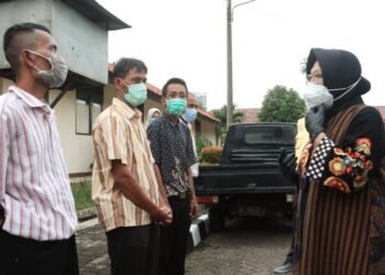 Mensos Antar Langsung 5 PPKS ke Grand Kamala Lagoon, Bekasi