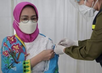 Pemkot Tangsel Targetkan Bulan Juni,  100% Guru Divaksin