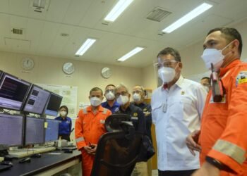 Menteri ESDM Resmikan Proyek Senilai USD1,3 Miliar