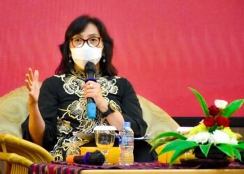 pemerintah berusaha menjamin ketersediaan bahan baku selama setahun, agar tidak menjadi hambatan dalam proses produksi