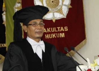 Guru Besar UGM Prof Nur Hasan: Ombudsman Mendahului MA