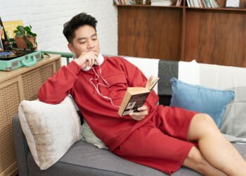 Boy William Luncurkan Ribuan Drone Terbang Bertabur Clothing M231