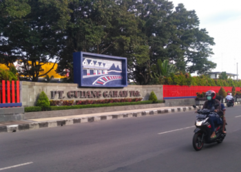 total liabilitas tercatat melambung menjadi Rp25,53 triliun akibat adanya utang cukai, PPN dan pajak rokok sebesar Rp18,75 triliun.