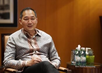 Menteri Perdagangan (Mendag) Muhammad Lutfi menyatakan, nilai tersebut melebihi target yang ditetapkan hingga lebih dari dua kali lipat, yakni US$1,5 miliar (sekitar Rp21,4 triliun).