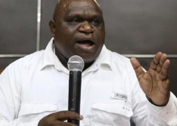 Bukan Ganjar, Natalius Pigai Sebut Nama Puan Kompeten Jadi Presiden