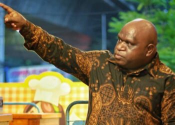 Puji Kapolri Listyo Sigit, Natalius Pigai: Wajah Polisi Berubah Dengan Hadirnya Konsep Presisi