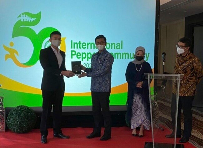 Kementerian Perdagangan melalui Direktorat Jenderal Perudingan Perdagangan Internasional mendorong International Pepper Community (IPC)untuk terus melakukan proses proses evolusi industri lada global menjadi lebih baik.