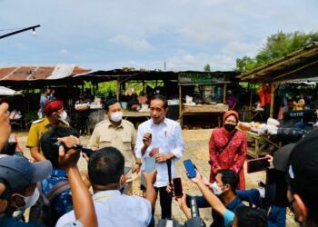 Presiden Jokowi Minta Bongkar Jaringan Mafia Minyak Goreng