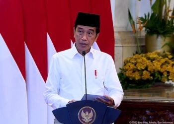 Presiden Imbau Seluruh Pejabat Berzakat Melalui BAZNAS