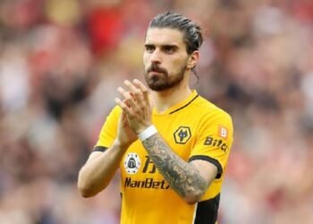 Barcelona Incar Ruben Neves dan Martin Zubimendi Gantikan Frenkie de Jong