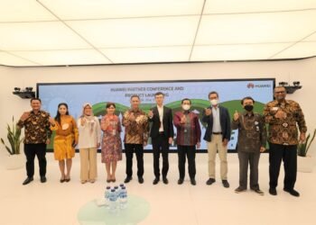 Huawei Dorong Kolaborasi Ekosistem Menuju Transformasi Energi Hijau Bagi Indonesia