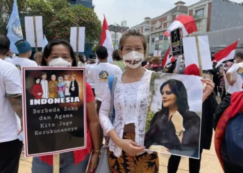 Tuntut Kematian Mahsa Amini, Front Solidaritas Kemanusiaan Global Buat Iran Gelar Demo di Jakarta