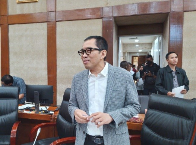 Ketua Komisi VI DPR RI Faisol Riza