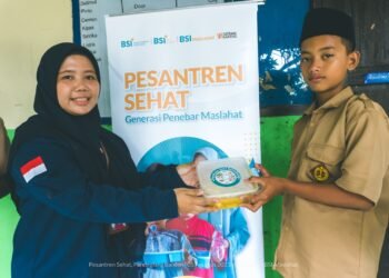 BSI Maslahat Resmikan Program Pesantren Sehat di Pandeglang Banten 